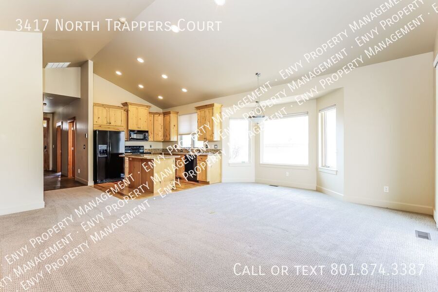 Charming 2 Bed, 2 Bath Pet-Friendly Home with Central Air & Garage! - Available NOW! property image