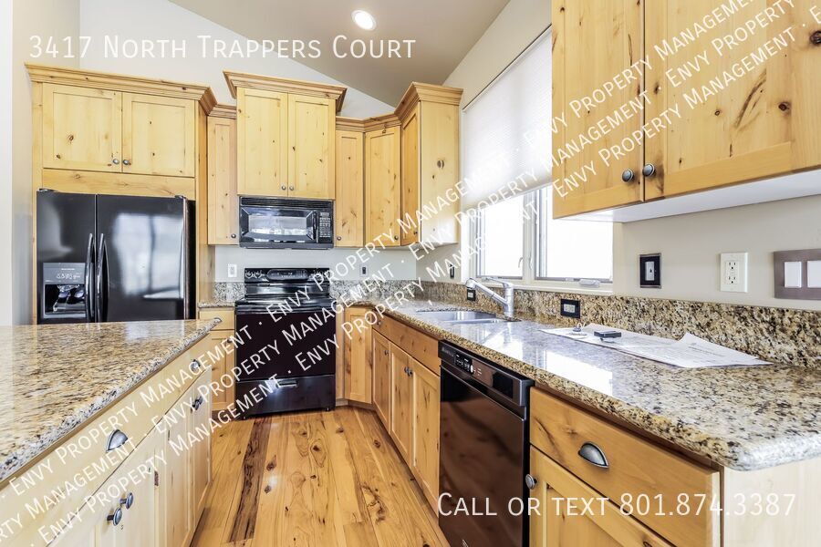 Charming 2 Bed, 2 Bath Pet-Friendly Home with Central Air & Garage! - Available NOW! property image