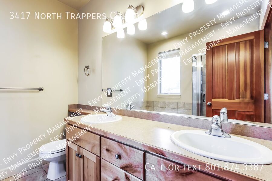 Charming 2 Bed, 2 Bath Pet-Friendly Home with Central Air & Garage! - Available NOW! property image