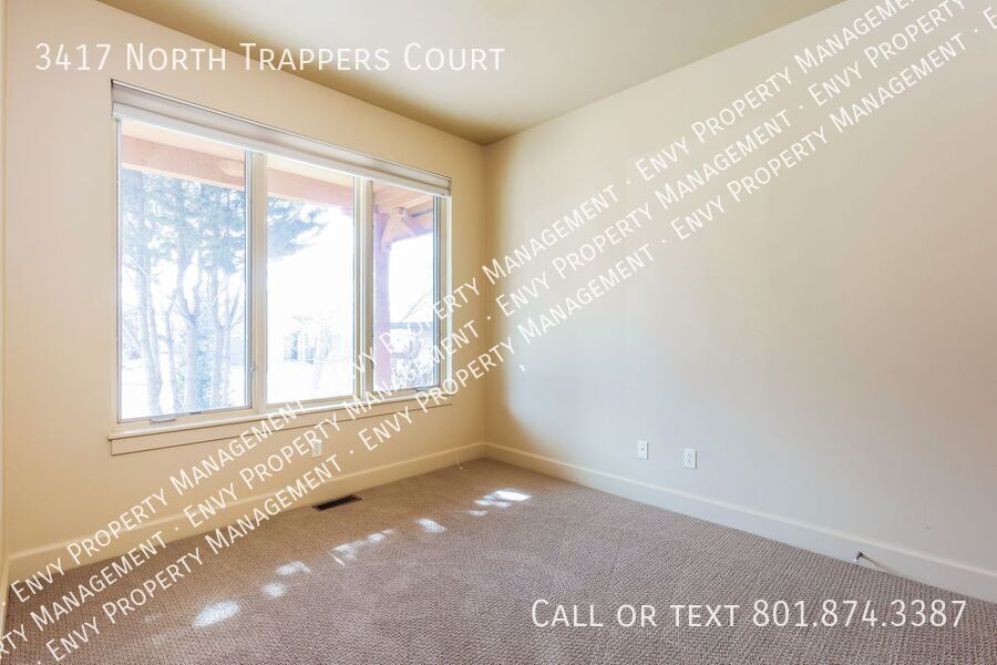 Charming 2 Bed, 2 Bath Pet-Friendly Home with Central Air & Garage! - Available NOW! property image