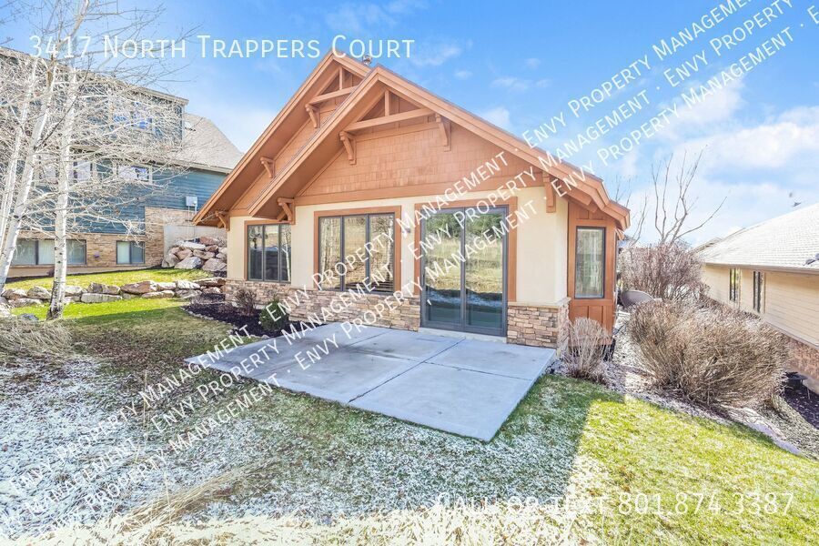 Charming 2 Bed, 2 Bath Pet-Friendly Home with Central Air & Garage! - Available NOW! property image