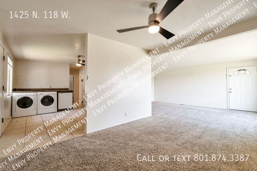 3 Bed - 1 Bath Home in Sunset - Huge Yard - Available NOW! property image