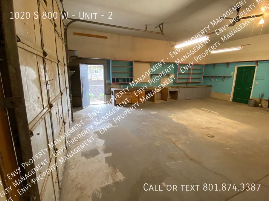 Spacious 1032 Storage/Shop in great Woods Cross location. Available NOW! property image