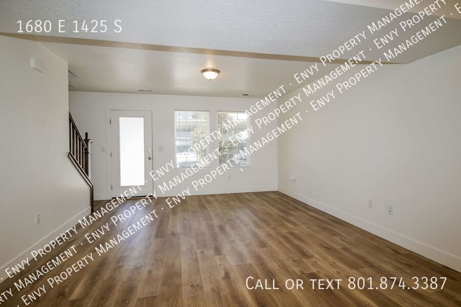 Spacious 3 Bed, 2.5 Bath Pet-Friendly Home with Central Air & 2-Car Garage! - Available NOW! property image