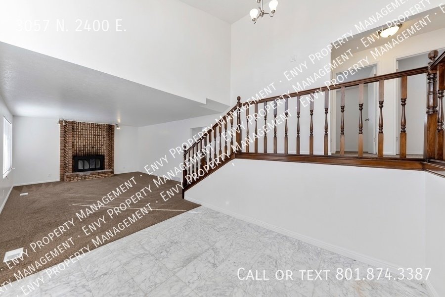 Enormous 4 Bed / 3 Bath Pet Friendly Home in East Layton! Available NOW! property image