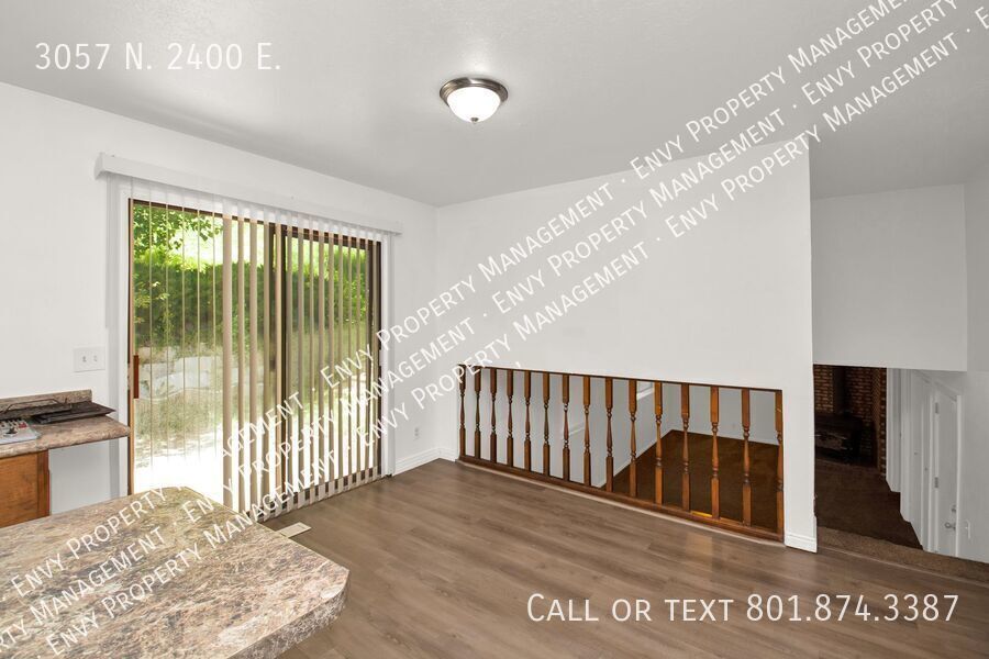 Enormous 4 Bed / 3 Bath Pet Friendly Home in East Layton! Available NOW! property image