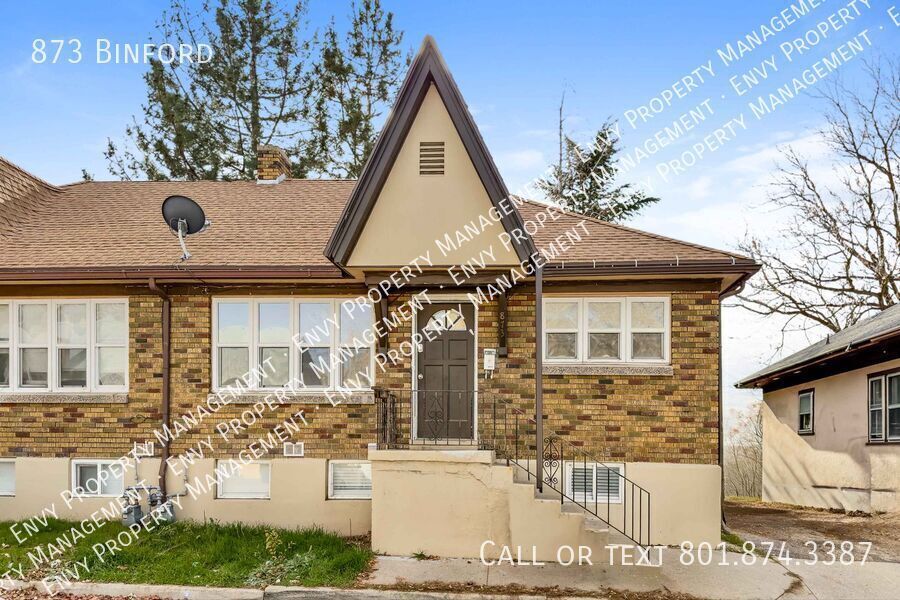 Spacious Pet Friendly - 3 Bed/1 Bath Duplex For Rent in Ogden! - Available NOW! property image