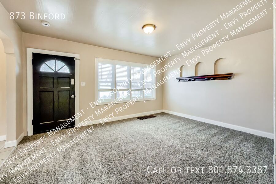 Spacious Pet Friendly - 3 Bed/1 Bath Duplex For Rent in Ogden! - Available NOW! property image