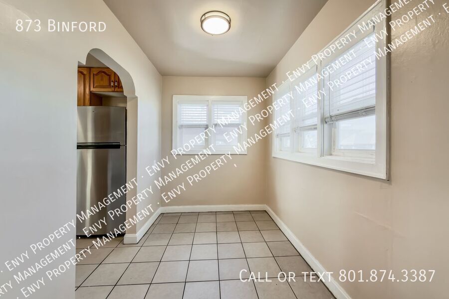 Spacious Pet Friendly - 3 Bed/1 Bath Duplex For Rent in Ogden! - Available NOW! property image