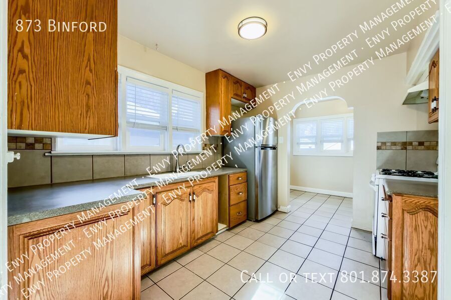 Spacious Pet Friendly - 3 Bed/1 Bath Duplex For Rent in Ogden! - Available NOW! property image