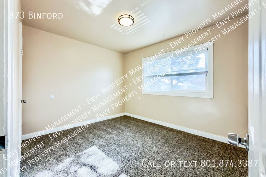 Spacious Pet Friendly - 3 Bed/1 Bath Duplex For Rent in Ogden! - Available NOW! property image