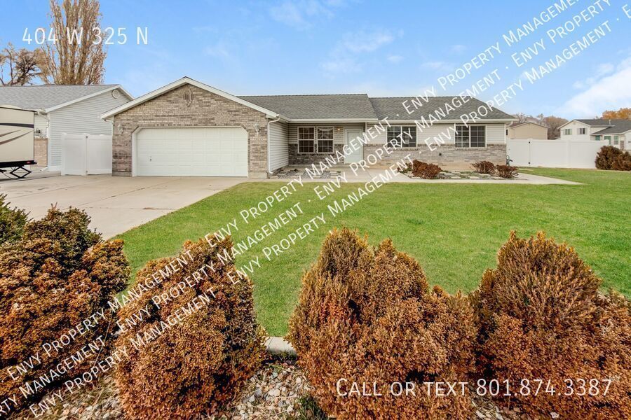 Modern 3 Bed, 2 Bath Home with LVP Flooring & 2-Car Garage! - Available NOW! property image