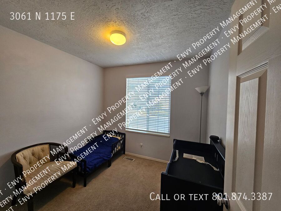 Spacious 4-Bed, 2-Bath Pet-Friendly Home with Central Air & 2-Car Garage! - Available NOW! property image