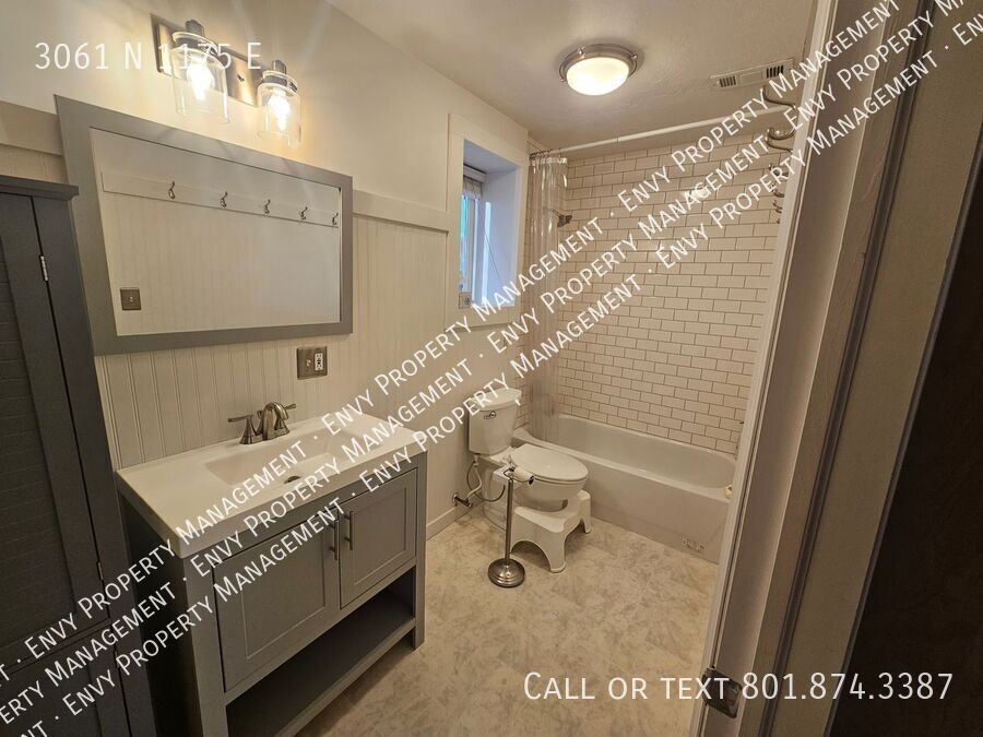 Spacious 4-Bed, 2-Bath Pet-Friendly Home with Central Air & 2-Car Garage! - Available NOW! property image