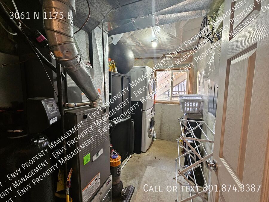 Spacious 4-Bed, 2-Bath Pet-Friendly Home with Central Air & 2-Car Garage! - Available NOW! property image