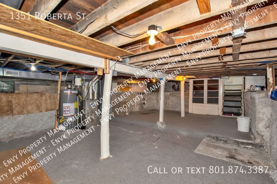 A Gardners Dream 2 Bed 1 Bath Home in Amazing SLC Location! Available on March 27th! property image