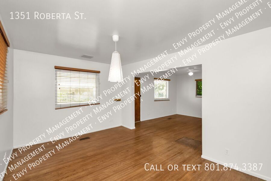 A Gardners Dream 2 Bed 1 Bath Home in Amazing SLC Location! Available on March 27th! property image