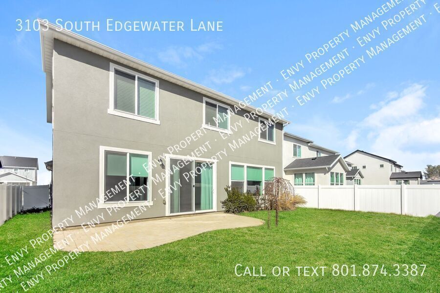 Spacious 4 Bed, 3.5 Bath Pet-Friendly Home with Central Air & 2-Car Garage! - Available NOW! property image