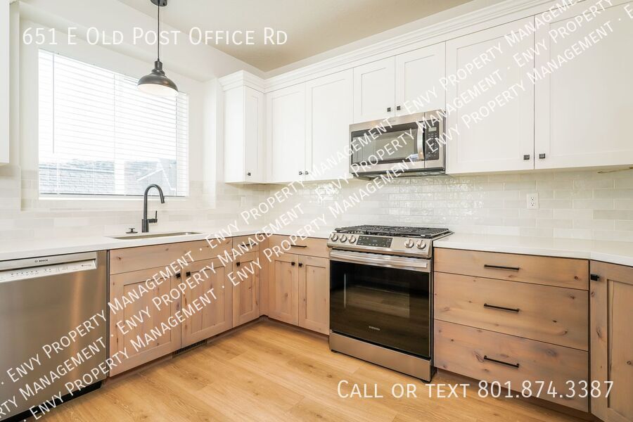 Spacious 4 Bed, 2.5 Bath Home with Central Air & 2-Car Garage! - Available NOW! property image