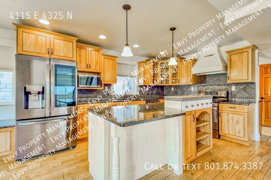 Luxury 5 Bed, 5 Bath Home with Modern Finishes & 2-Car Garage! - Available NOW! property image