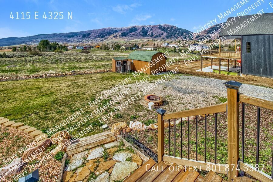 Luxury 5 Bed, 5 Bath Home with Modern Finishes & 2-Car Garage! - Available NOW! property image