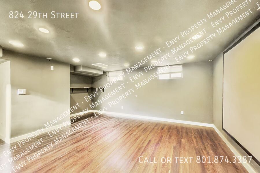 Charming 4 Bed, 2 Bath Home with Spacious Interior & Comfortable Living! - Available NOW! property image