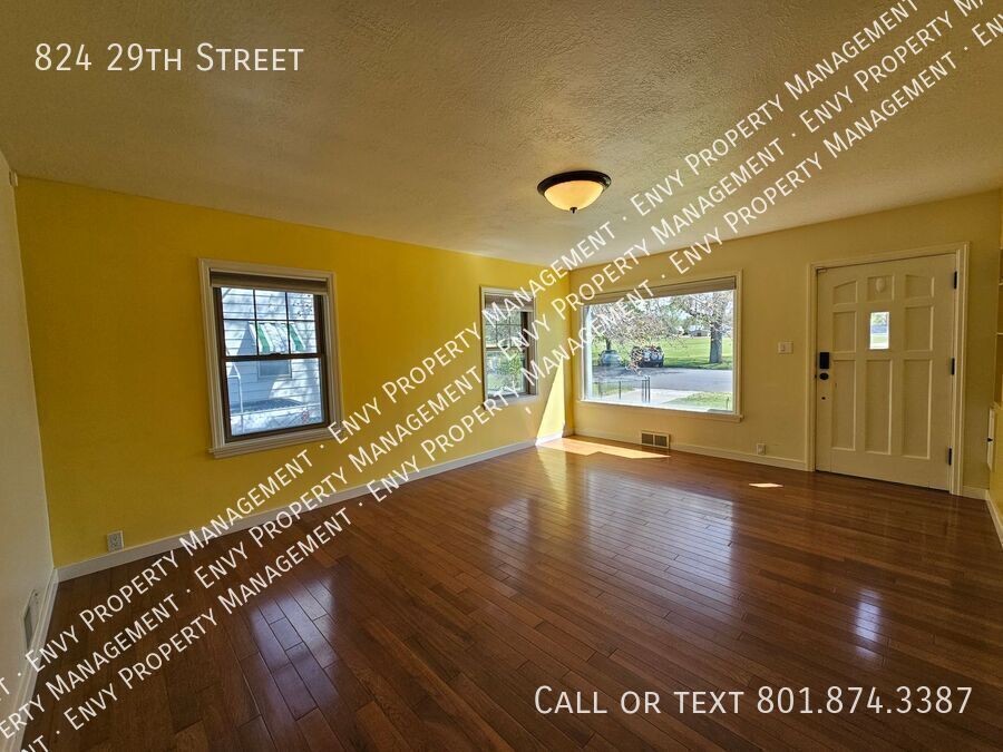 Charming 4 Bed, 2 Bath Home with Spacious Interior & Comfortable Living! - Available NOW! property image