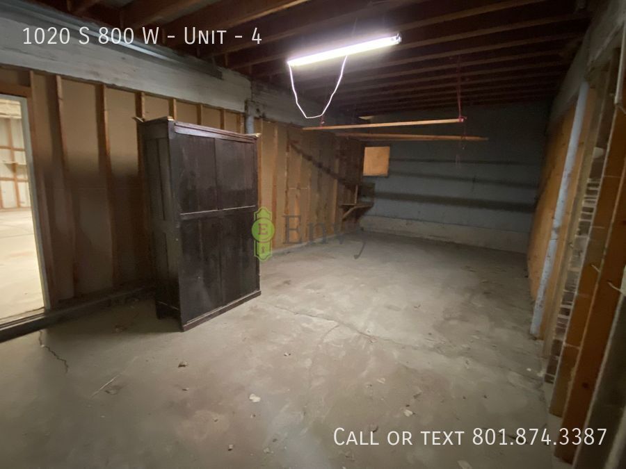 Spacious 390 Storage space in great Woods Cross location. Available NOW! property image