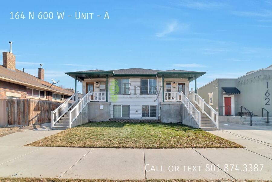 Beautiful Newly Renovated Pet Friendly 2 Bed - 1 Bath Unit in Salt Lake - Available May 20th! property image