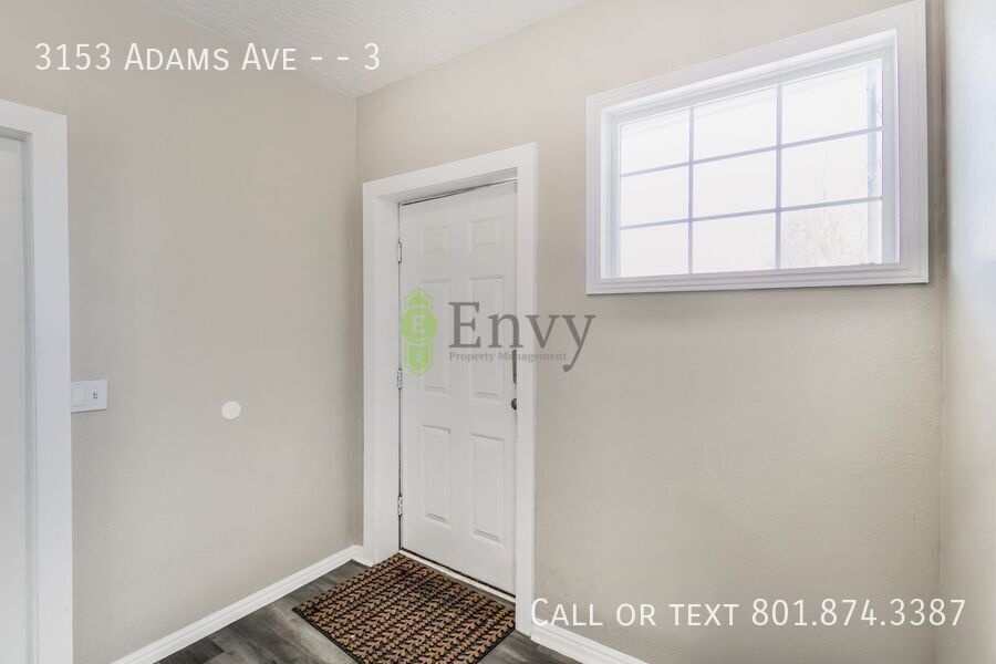 Charming 1 Bed, 1 Bath Pet-Friendly Home with LVP Flooring & Great Comfort! - Available NOW! property image