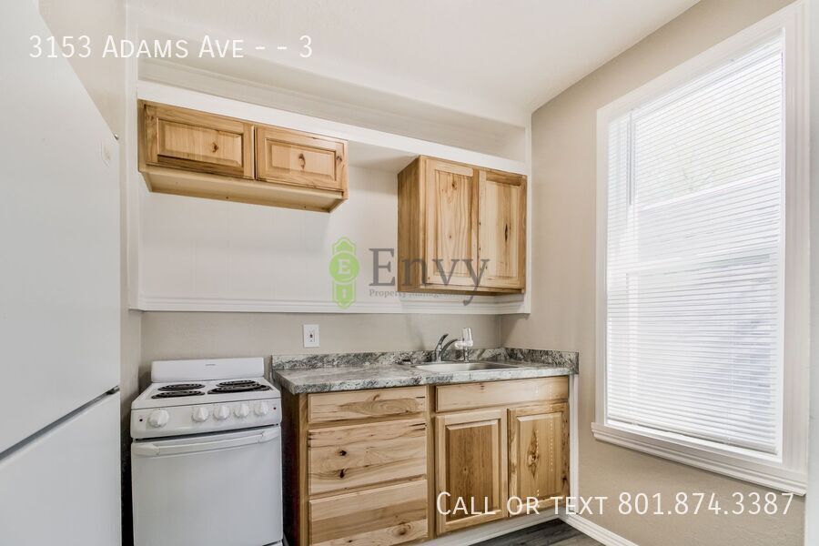 Charming 1 Bed, 1 Bath Pet-Friendly Home with LVP Flooring & Great Comfort! - Available NOW! property image