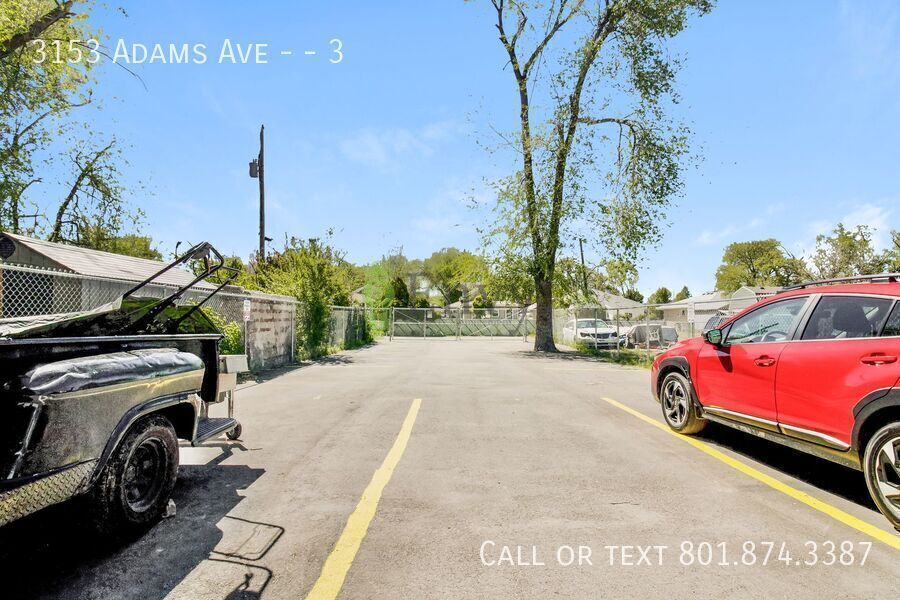Charming 1 Bed, 1 Bath Pet-Friendly Home with LVP Flooring & Great Comfort! - Available NOW! property image