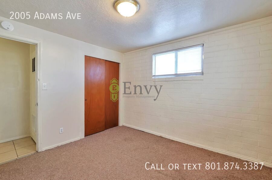 Charming Pet-Friendly 2 Bed - 1 Bath Tri-Plex Unit in Convenient Ogden Location! Available NOW! property image