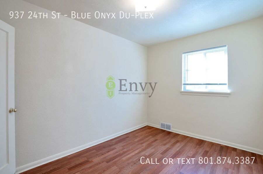 2 Bed/1 Bath Duplex in Heart of Ogden! Available on June 10th! property image
