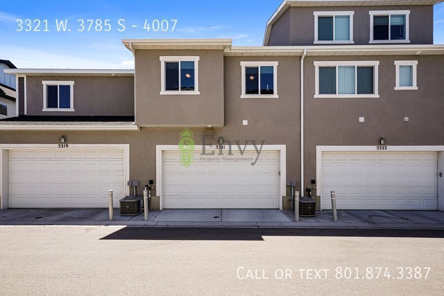Spacious 3 Bed, 2.5 Bath Pet-Friendly Home with Central Air & 2-Car Garage! - Available NOW! property image