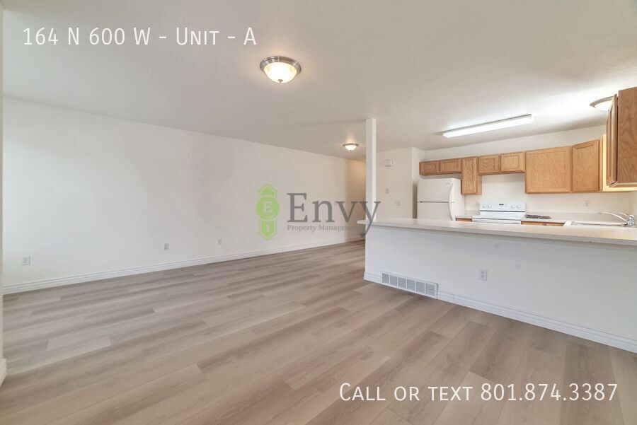 Beautiful Newly Renovated Pet Friendly 2 Bed - 1 Bath Unit in Salt Lake - Available NOW! property image