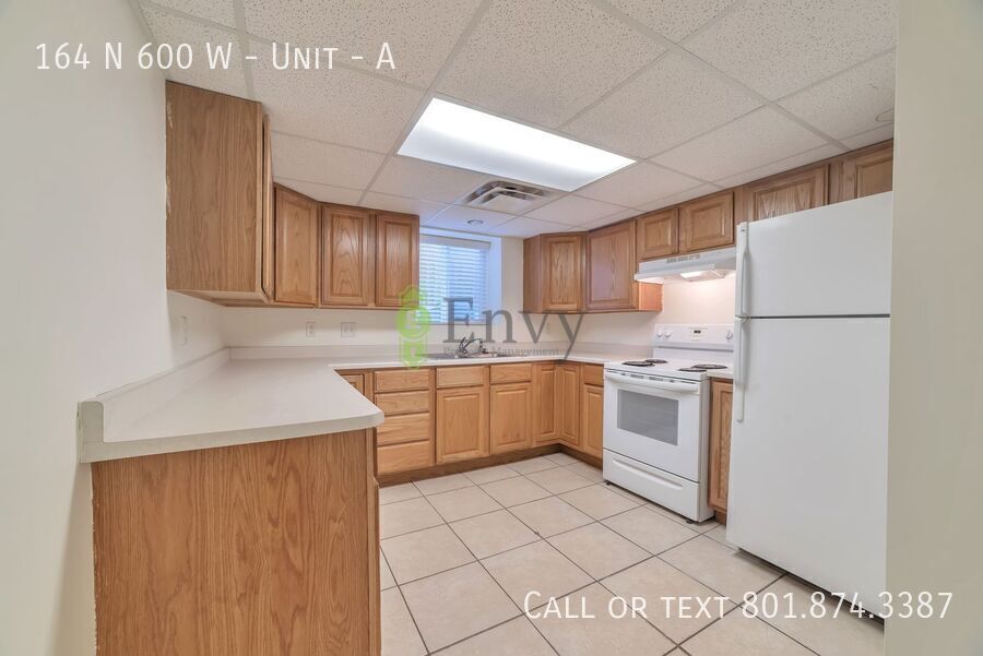 Beautiful Newly Renovated Pet Friendly 2 Bed - 1 Bath Unit in Salt Lake - Available NOW! property image