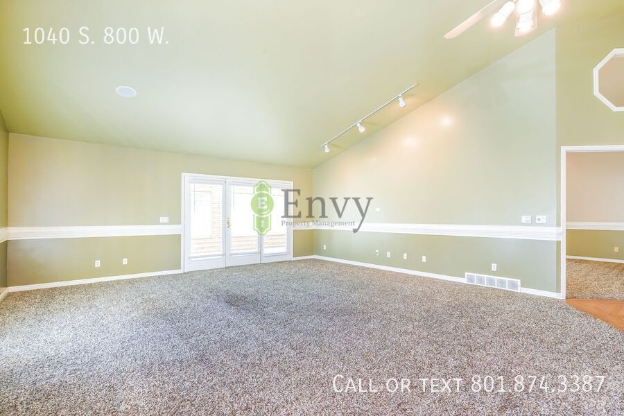 Spacious 4 Bed, 2 Bath Pet-Friendly Home with Modern Features & 2-Car Garage! - Available NOW! property image