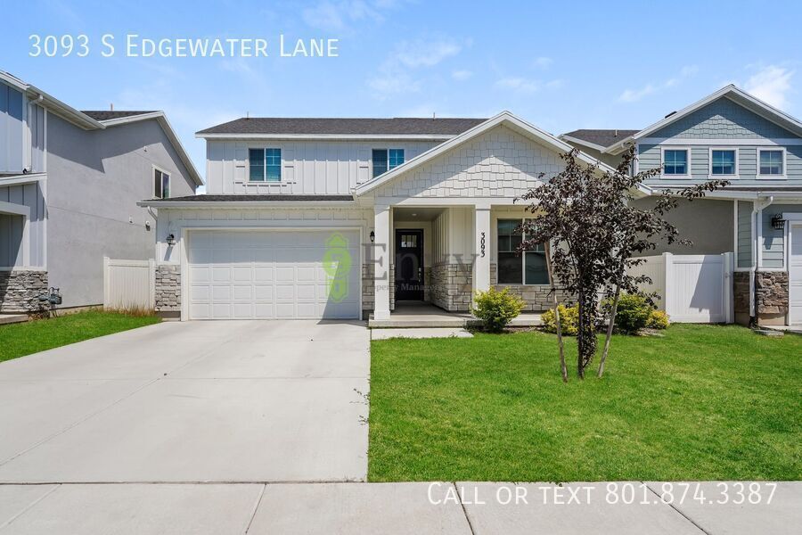 Charming 3 Bed, 2.5 Bath Pet-Friendly Home with Garage & Modern Comforts! - Available NOW! property image