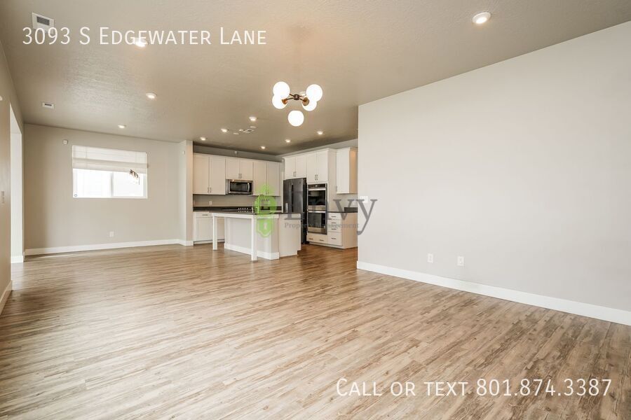 Charming 3 Bed, 2.5 Bath Pet-Friendly Home with Garage & Modern Comforts! - Available NOW! property image