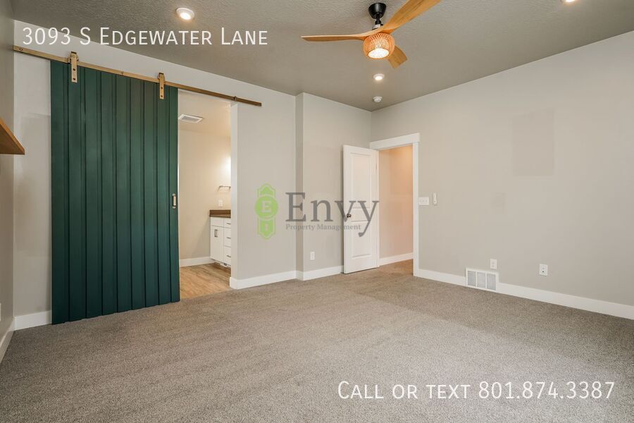 Charming 3 Bed, 2.5 Bath Pet-Friendly Home with Garage & Modern Comforts! - Available NOW! property image