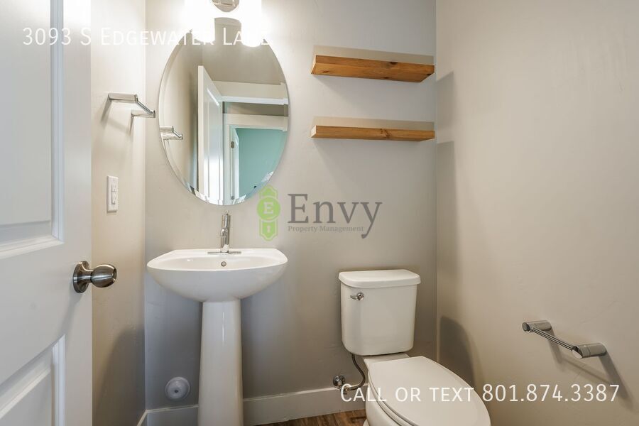 Charming 3 Bed, 2.5 Bath Pet-Friendly Home with Garage & Modern Comforts! - Available NOW! property image