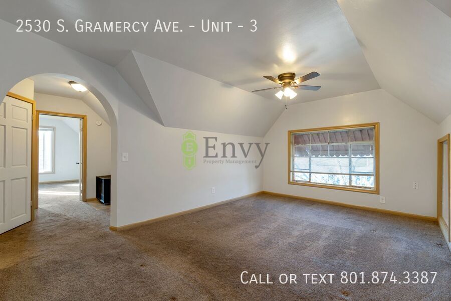 Charming 1 Bed - 1 Bath Updated Unit in Ogden! Available NOW! property image