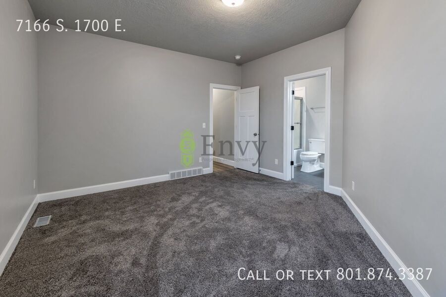 Spacious 4 Bed, 2 Bath Pet-Friendly Home with Central Air & 2-Car Garage! Available on July 6th! property image
