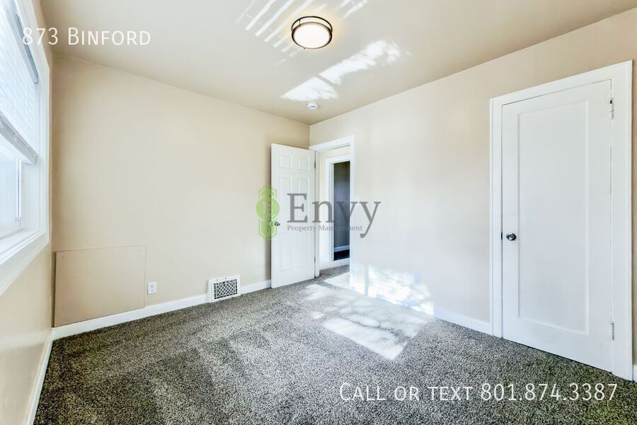 Spacious Pet Friendly - 3 Bed/1 Bath Duplex For Rent in Ogden! - AVAILABLE NOW! property image